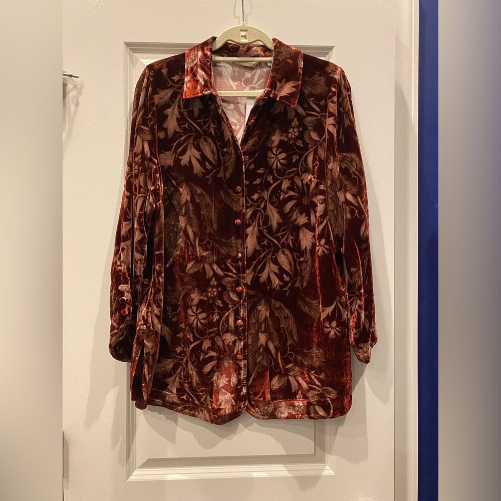 Soft Surroundings Elegant Velvet Floral Women's Top NWT